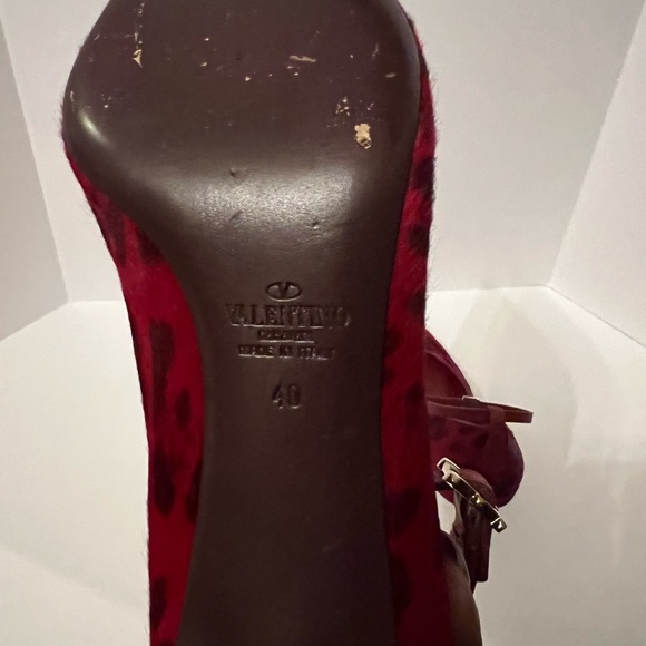 AUTHENTIC VALENTINO GARAVANI Calf Hair Leopard Print RED Size 9 US / 40EU - Picture 5 of 5